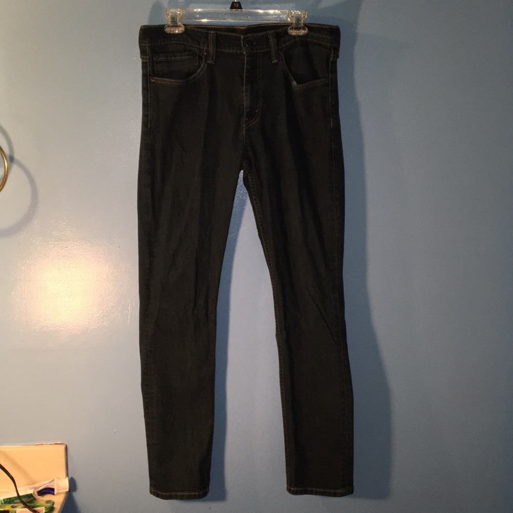 Men’s Levi jeans